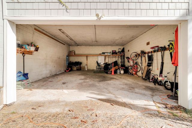 74 Moreland St 2, Somerville, MA 02145