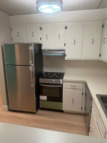 993 Massachusetts Ave 311, Arlington, MA 02474