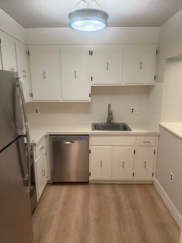 993 Massachusetts Ave 311, Arlington, MA 02474