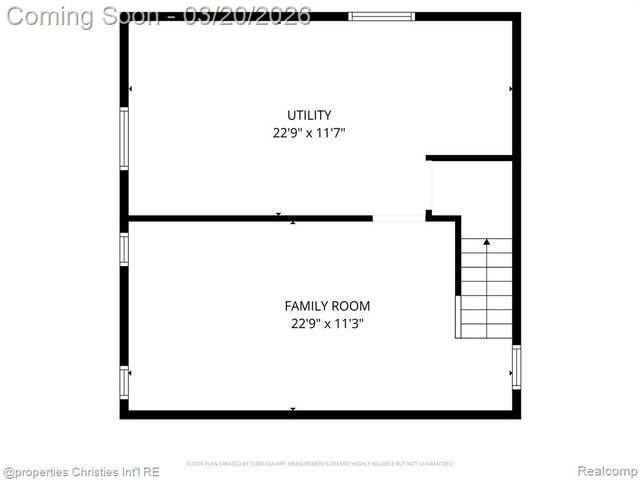 1922 Norwood Drive, Grosse Pointe Woods, MI 48236