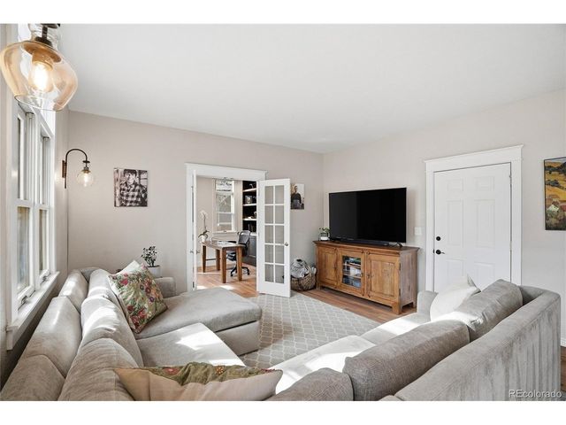 100 Wolf Creek Trl, Broomfield, CO 80020