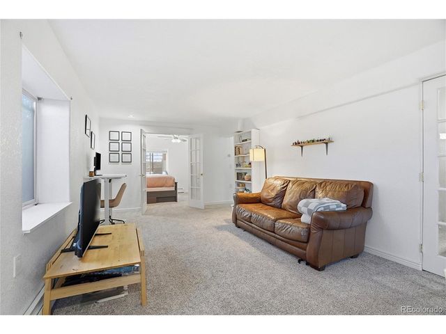 100 Wolf Creek Trl, Broomfield, CO 80020