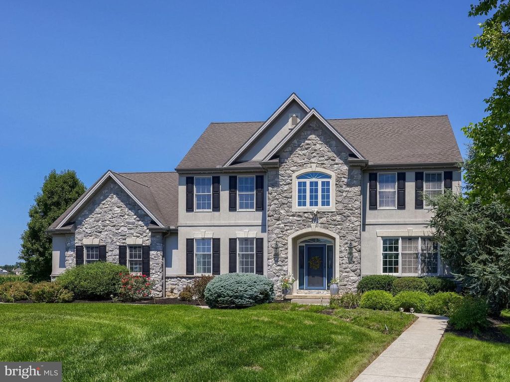 309 CHADWYCK LN, Lititz, PA 17543