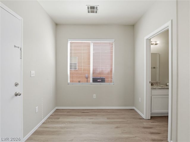 245 Vertigo Tulip Court, Las Vegas, NV 89106