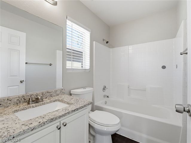 245 Vertigo Tulip Court, Las Vegas, NV 89106