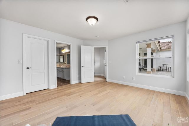 5507 Brigadoon Lane, Bakersfield, CA 93312