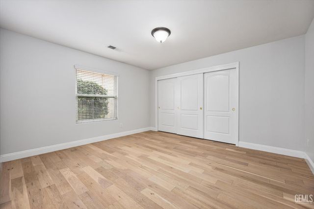 5507 Brigadoon Lane, Bakersfield, CA 93312