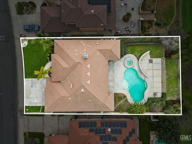 5507 Brigadoon Lane, Bakersfield, CA 93312