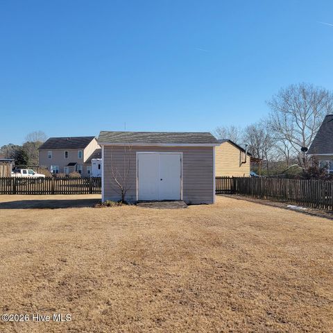 451 Tucker Road, Grimesland, NC 27837