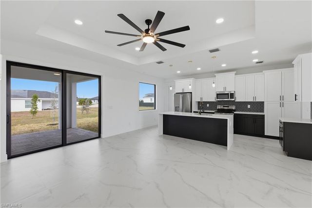 3919 NW 40Th ST, Cape Coral, FL 33993