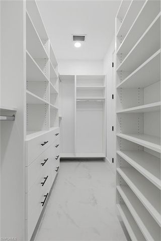 3919 NW 40Th ST, Cape Coral, FL 33993