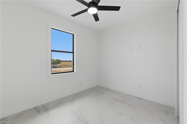 3919 NW 40Th ST, Cape Coral, FL 33993