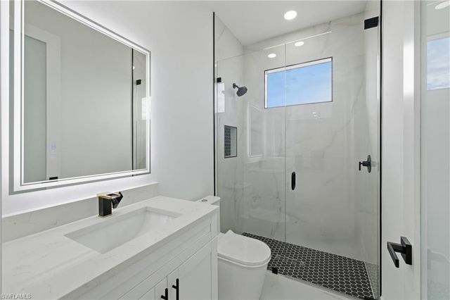 3919 NW 40Th ST, Cape Coral, FL 33993