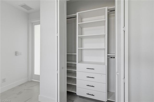 3919 NW 40Th ST, Cape Coral, FL 33993