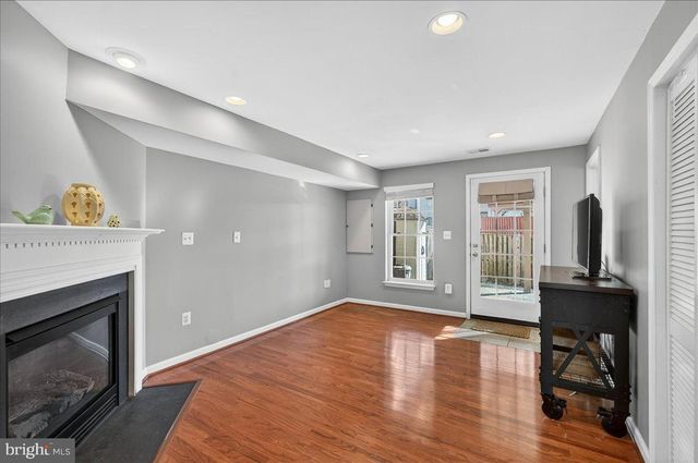 5213 PRAIRIE WILLOW LN, Centreville, VA 20120