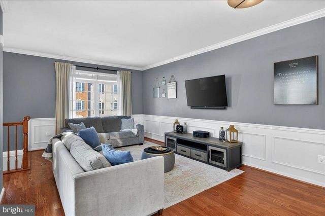 5213 PRAIRIE WILLOW LN, Centreville, VA 20120