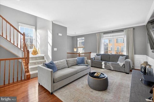 5213 PRAIRIE WILLOW LN, Centreville, VA 20120