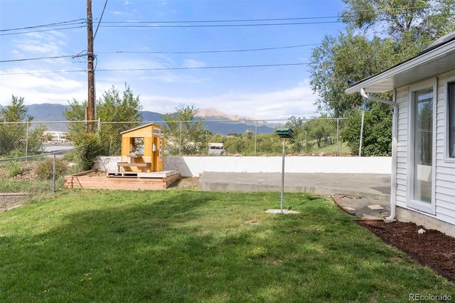 1226 Holmes Drive, Colorado Springs, CO 80909