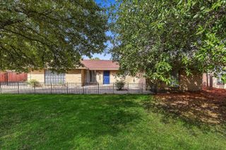 6408 Chapman Drive, Greenville, TX 75402