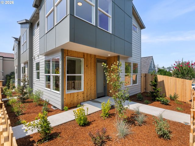 5135 Se MORRISON St, Portland, OR 97215