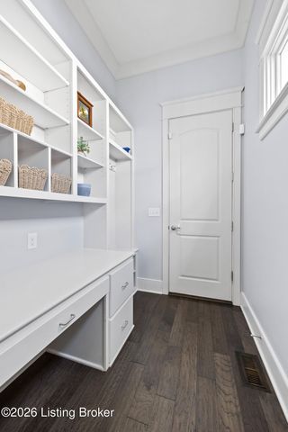 8802 Featherbell Blvd, Prospect, KY 40059