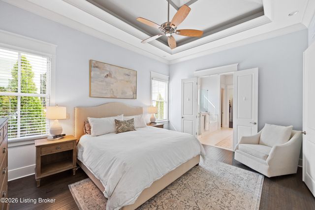 8802 Featherbell Blvd, Prospect, KY 40059