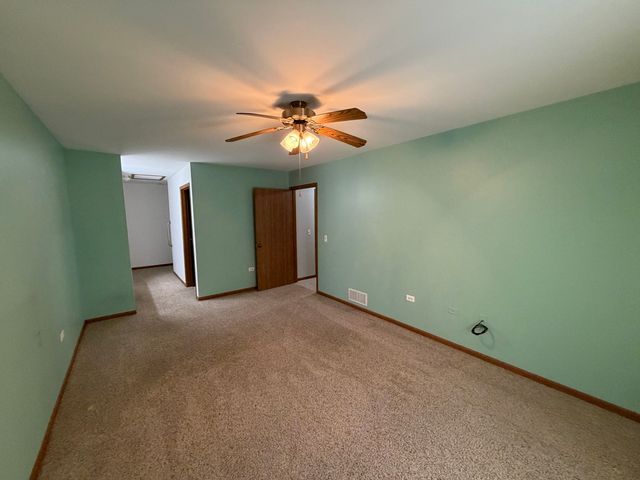 2530 Par Four Court C, Joliet, IL 60436