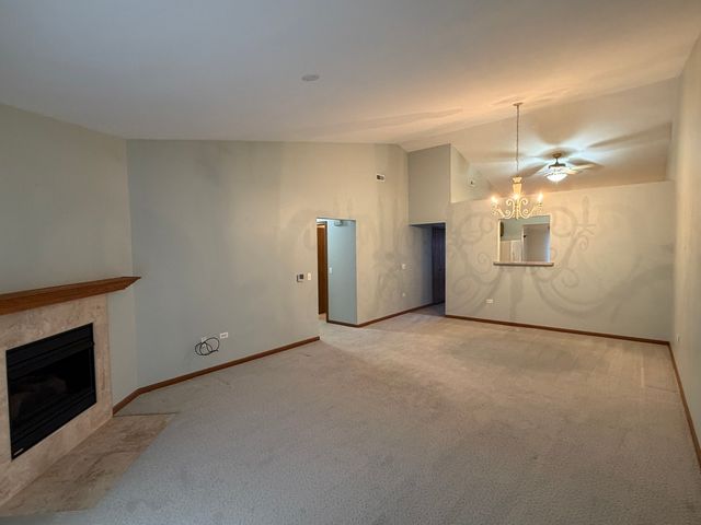 2530 Par Four Court C, Joliet, IL 60436