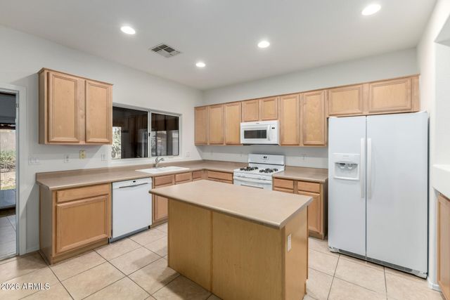 14148 W FAIRMOUNT Avenue, Goodyear, AZ 85395