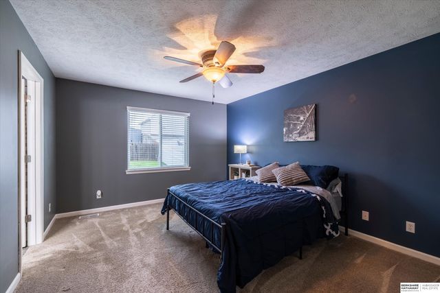 14528 Grebe Street, Bennington, NE 68007