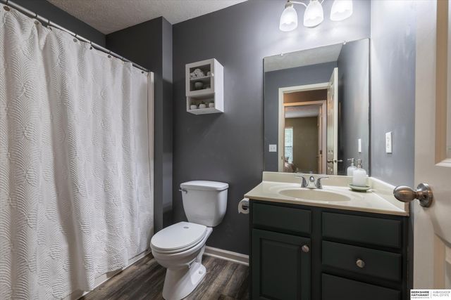 14528 Grebe Street, Bennington, NE 68007