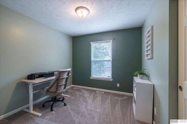 14528 Grebe Street, Bennington, NE 68007