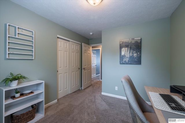 14528 Grebe Street, Bennington, NE 68007