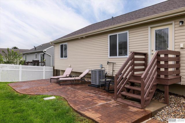 14528 Grebe Street, Bennington, NE 68007