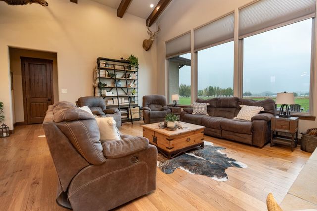 1629 Campfire Court, Loma, CO 81524