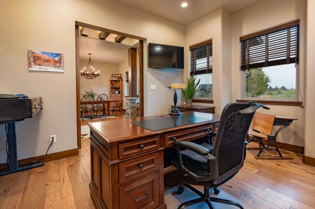 1629 Campfire Court, Loma, CO 81524