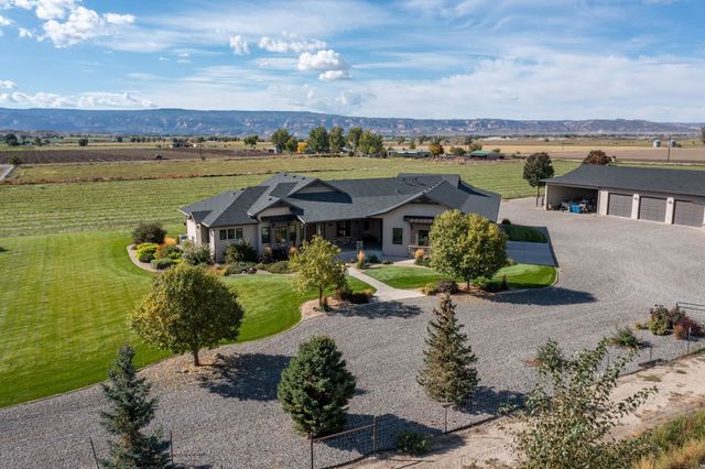 1629 Campfire Court, Loma, CO 81524