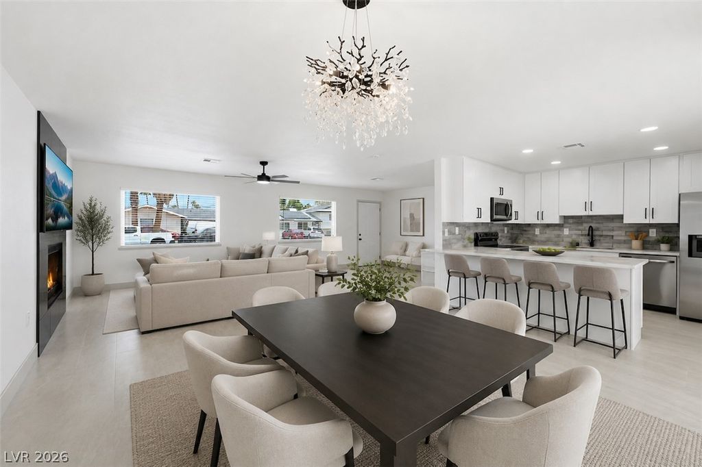 6225 Arlington Avenue, Las Vegas, NV 89107 — photo 4