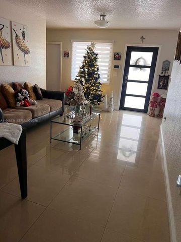 10532 NW 30th Ave, Miami, FL 33147