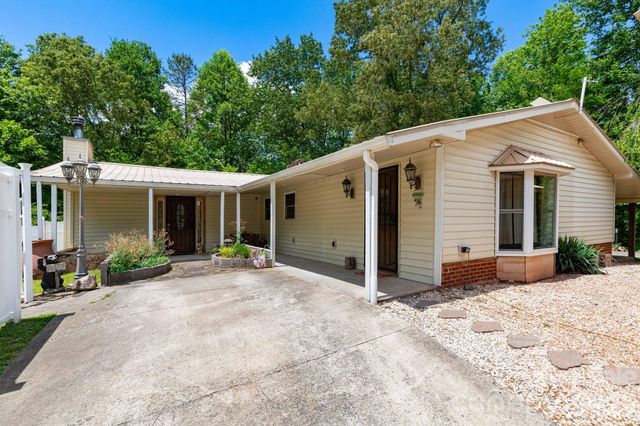45 and 54 Forsythe Lane, Waynesville, NC 28785