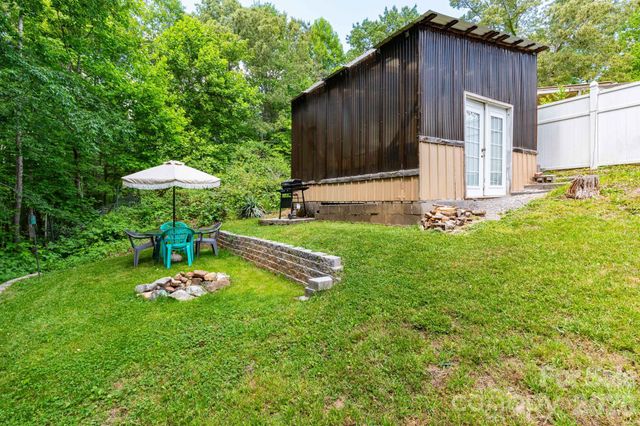 45 and 54 Forsythe Lane, Waynesville, NC 28785