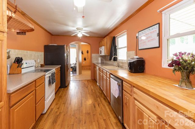 45 and 54 Forsythe Lane, Waynesville, NC 28785