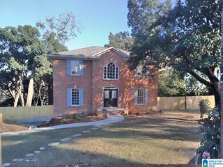 4200 HERITAGE OAKS CIRCLE, Birmingham, AL 35242