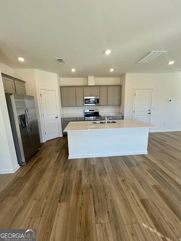 128 Rolling Meadow Way, Kathleen, GA 31047