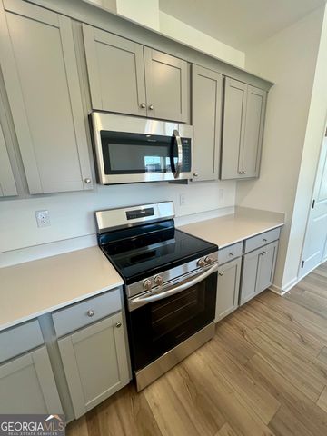 128 Rolling Meadow Way, Kathleen, GA 31047