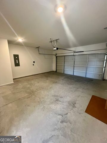 128 Rolling Meadow Way, Kathleen, GA 31047