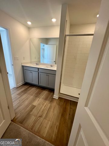 128 Rolling Meadow Way, Kathleen, GA 31047