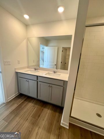 128 Rolling Meadow Way, Kathleen, GA 31047