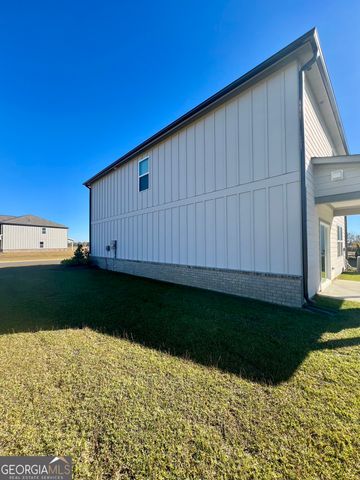 128 Rolling Meadow Way, Kathleen, GA 31047