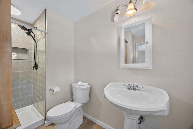 11705 N Bedivere Dr, Spokane, WA 99218